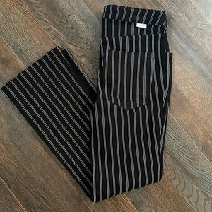 Ivy & Main black and white pinstriped jeans